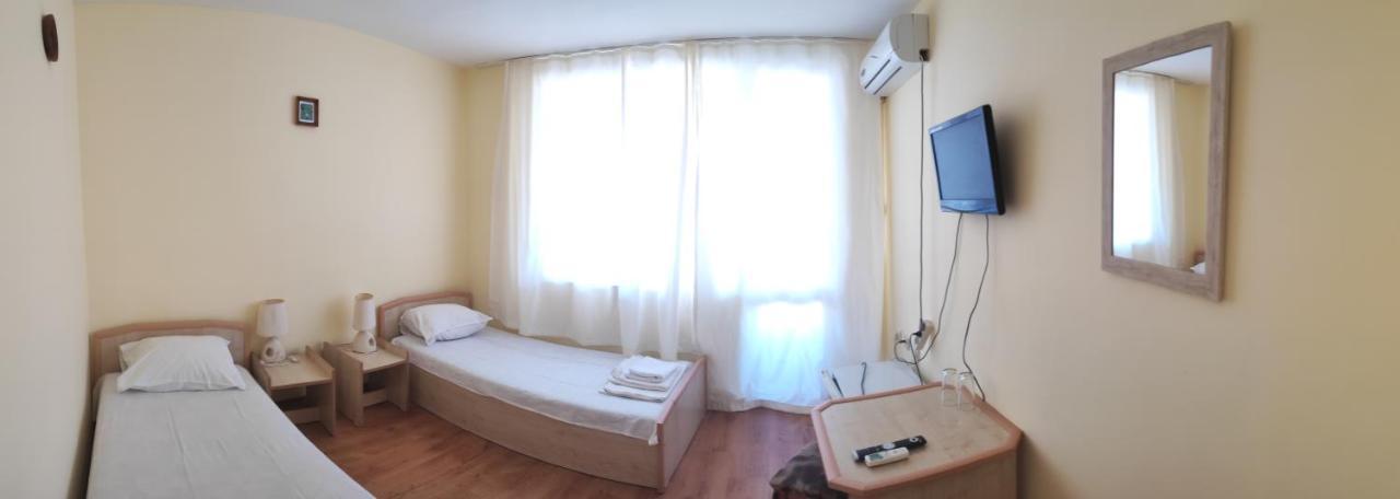 Kovachevi House Hotel Primorsko Exterior photo